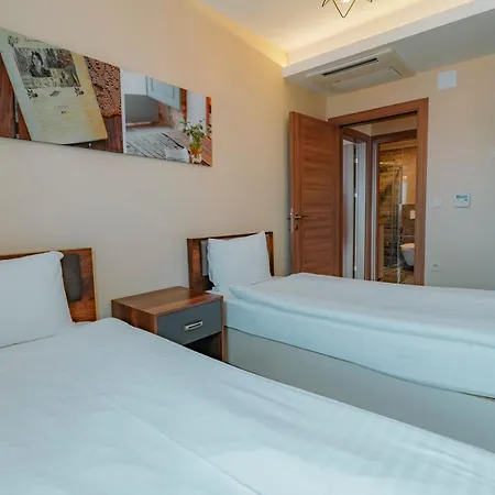 Empula & Residences