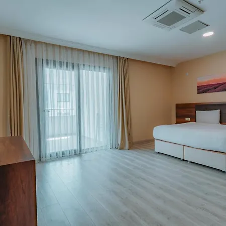 Empula & Residences